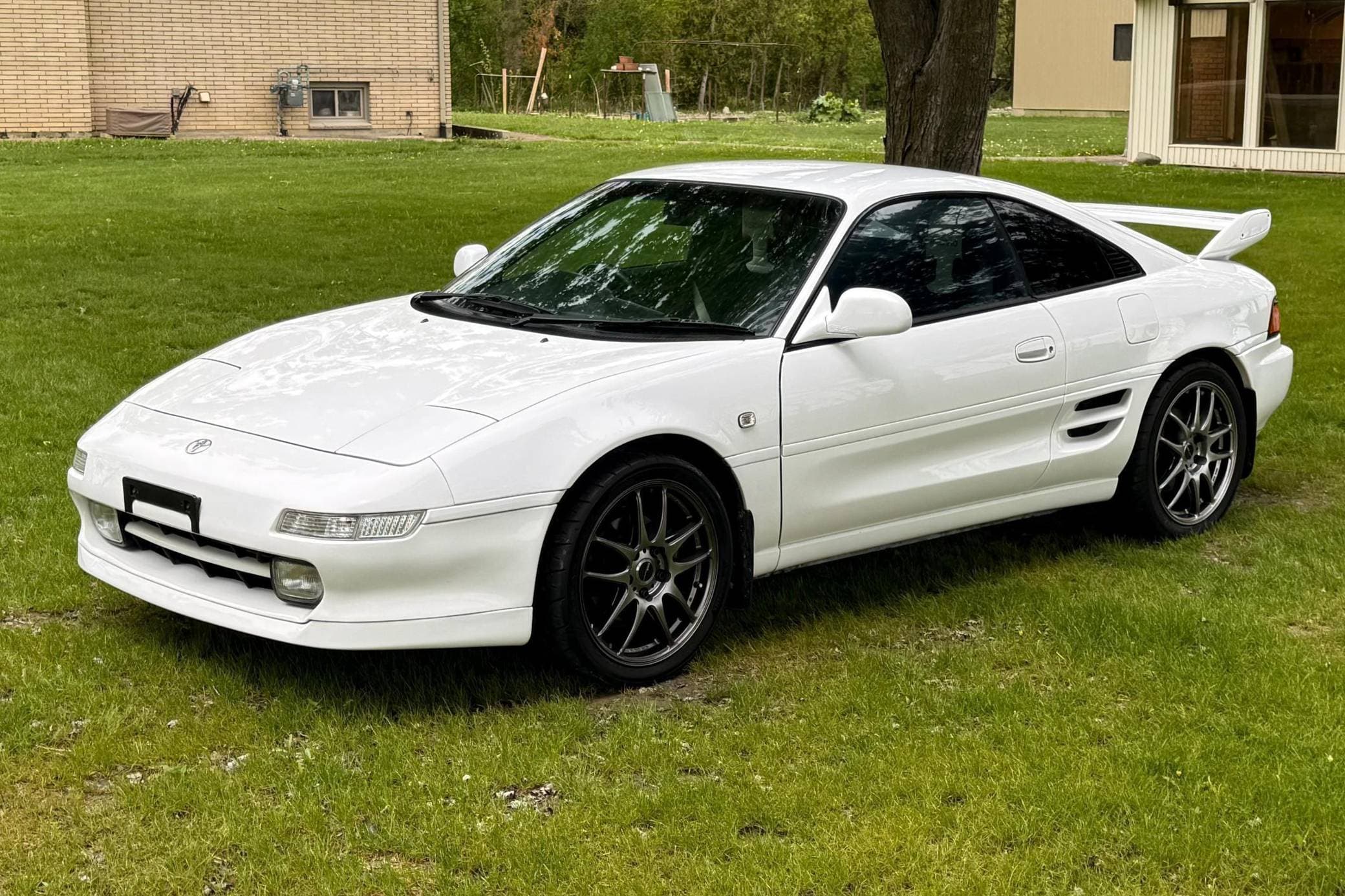 MR2